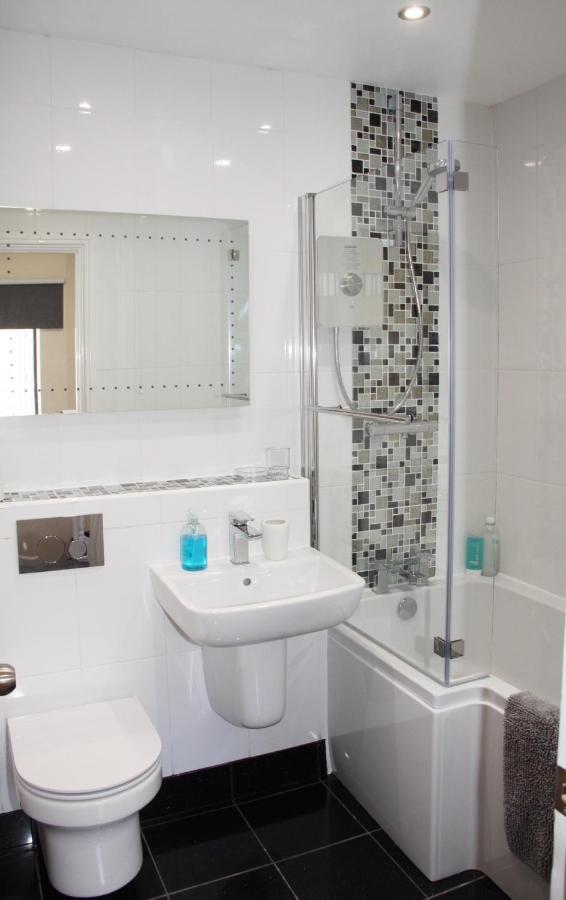 City Centre Town House With Riverside Views And Free Parking 1Bak York Exterior foto